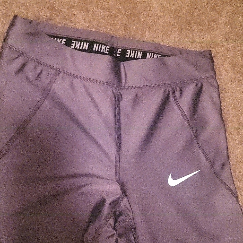 Nike leggings